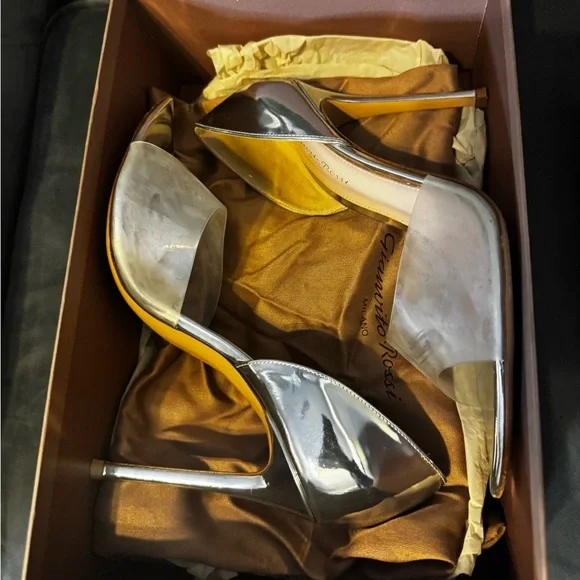 Gianvito Rossi Silver and Cream Heels - Picture 4 of 8